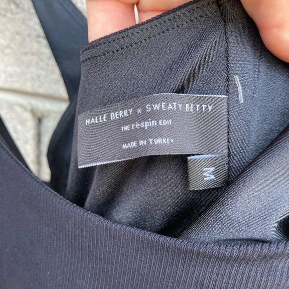 Sweaty Betty X Halle Berry Emily Dress M - Picture 6 of 10